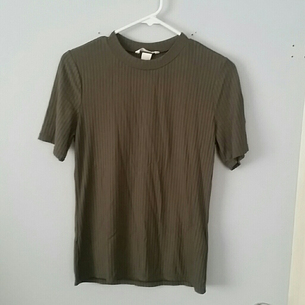 Tee
